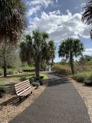 Beginning of the trail