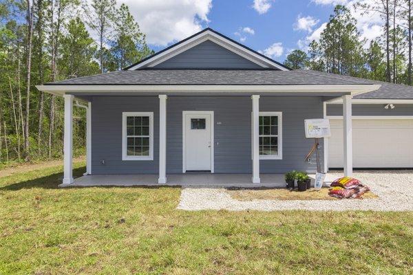 3 Bedroom 2 bath brand new!