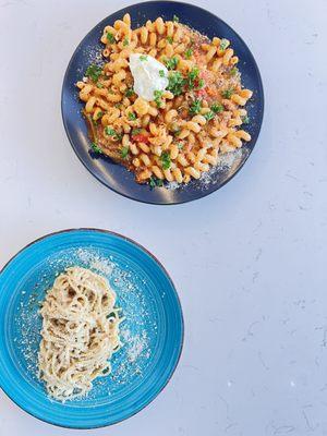 cavatappi & cacio e pepe