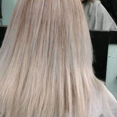 Blond highlight service