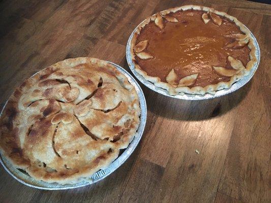 Pumpkin and Apple pie for Fall!