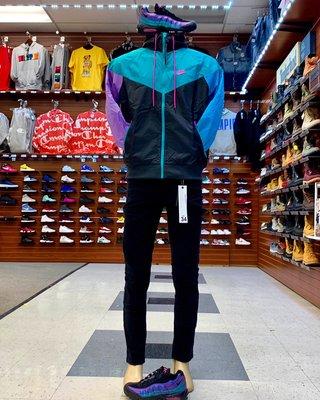 Nike jacket with the matching sneakers