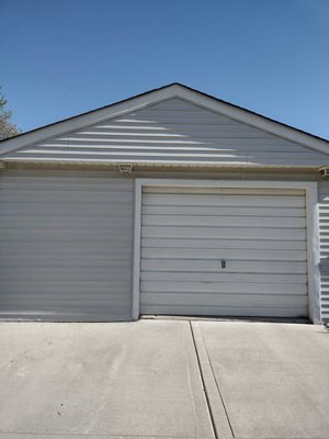 Garage door spring repair