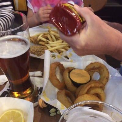 Onion rings and a Sam Adams.