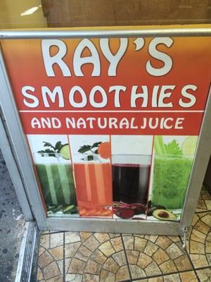 The best smoothies and juice place around this neighborhood.