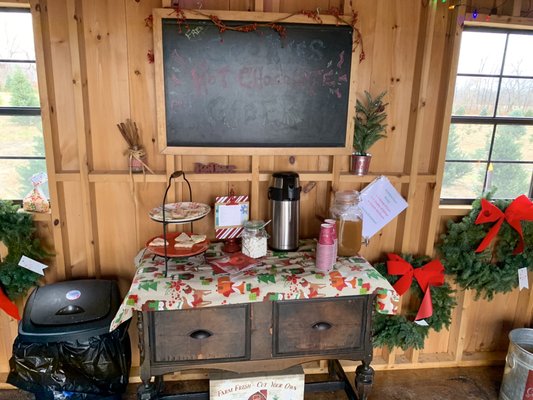 Apple cider, hot chocolate and cookies