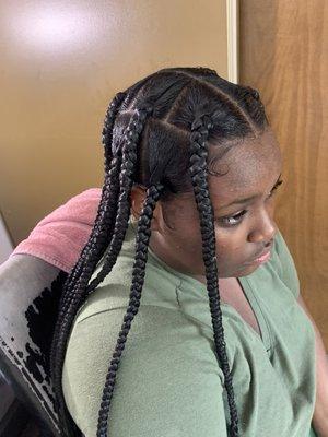 Jumbo knotless braids