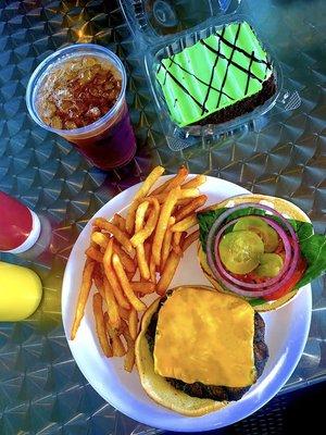 Cheeseburger and mint brownie