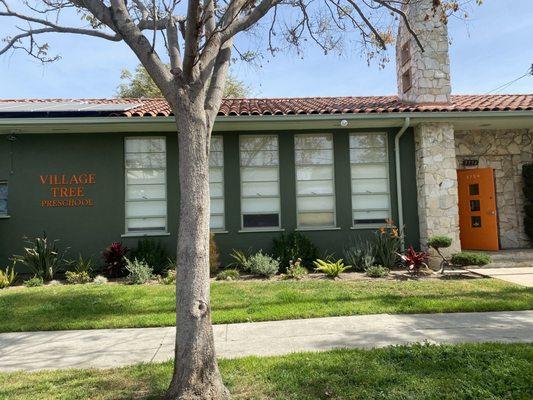 Village Tree Preschool - Los Angeles