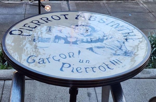 One of the outdoor sidewalk tables (11/28/23)