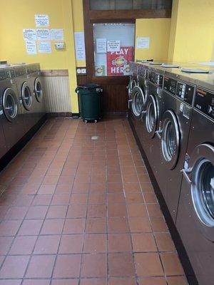 Best Coin Laundry