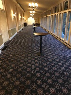 carpet cleaning in hotel