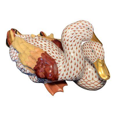 Herend Hungary Porcelain Fishnet Geese Figurine