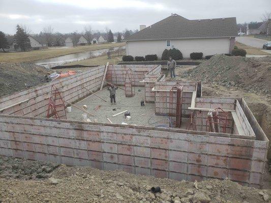 8 foot poured basement walls