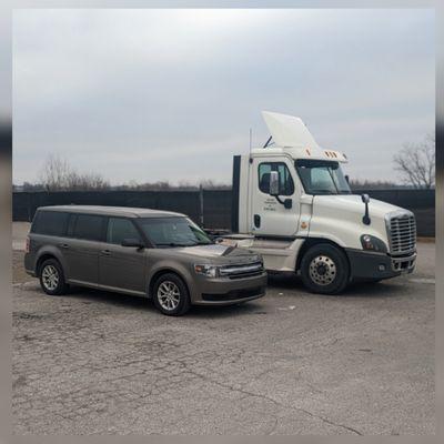 -Courier & Carrier Transportation Vehicles-
2014 Ford Flex & 2015 Freightliner Cadscadi