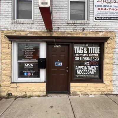 A picture of the front of the store. We are right on the corner of 38th Ave and Bladensburg RD. Right next to Joe's Barbershop.