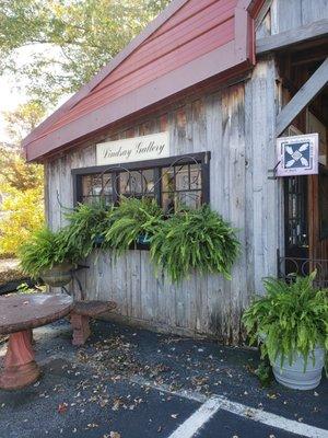 One of the shops just steps away fromm the welcome center.