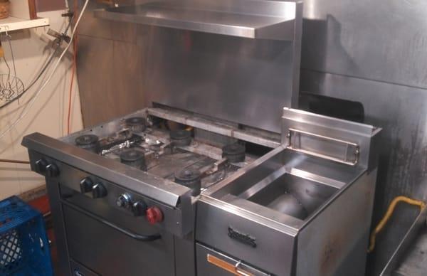 Grill and Deep Fryer Cleaning