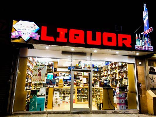 R & S Liqour Store