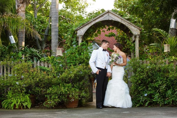 bayer estate wedding bride and groom portrait