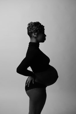 Chicago fine art maternity photography Naja Lerus Photography