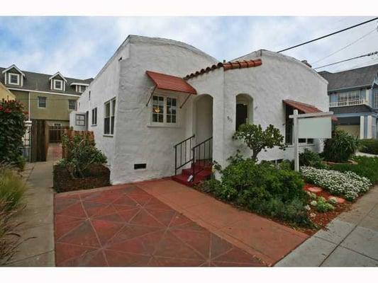 911 10th Street, Coronado, CA Sold for $835,000 Represented Seller