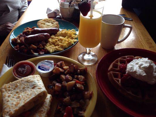 Terrific Breakfast Delicious and a lot of food! Try it you're love it!