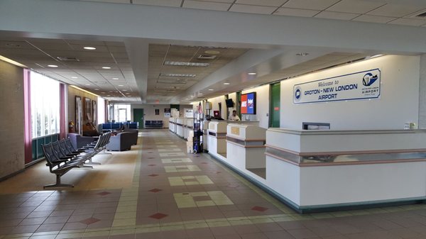 Groton-New London Airport (GON)