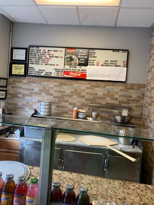 Paulie's Pizza & Wings Menu