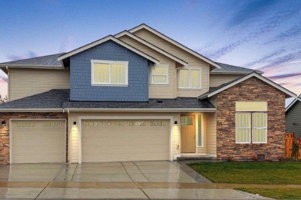 Noffke Homes Talus Model Home at Tehaleh