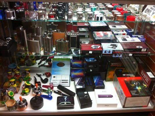 Pipes, Ashtrays, Flasks, Grinders & Vaporizers.