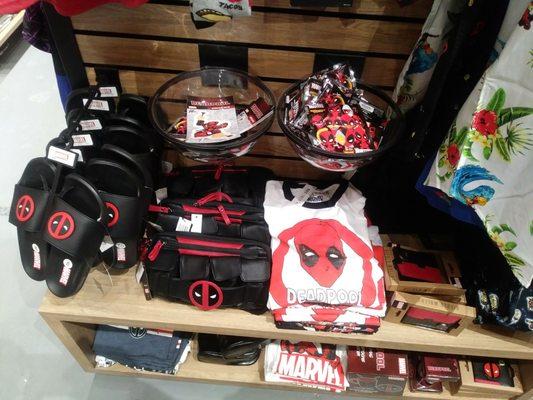 So much Deadpool! Not enough cash!