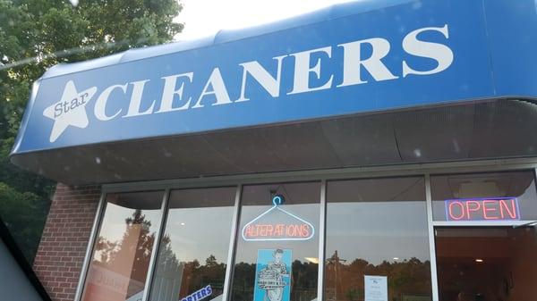 Front of 5 star cleaners