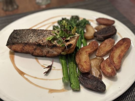 Crispy Salmon w/ Confit Fingerling Potatoes | Sauteed Broccolini | Sherry Vinaigrette Reduction