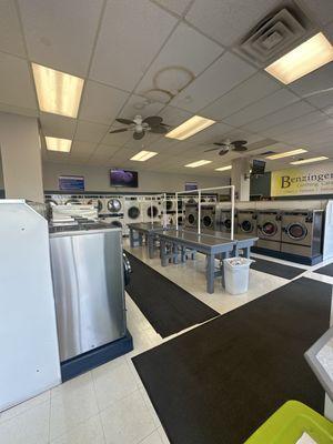 Island Oasis Laundry