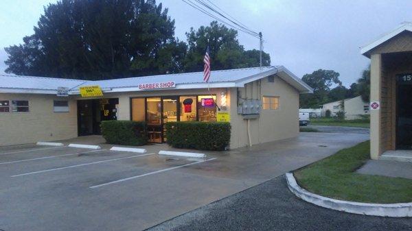 Great flat tops, fades, regular, and kid cuts....