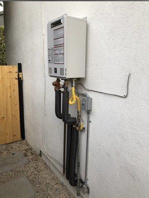 Tankless water heater