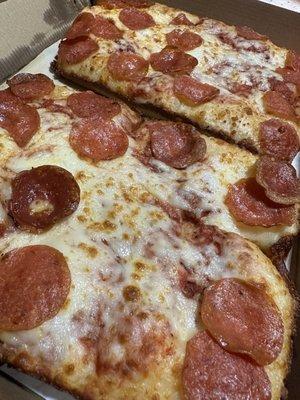 Pepperoni Deep Dish Pizza