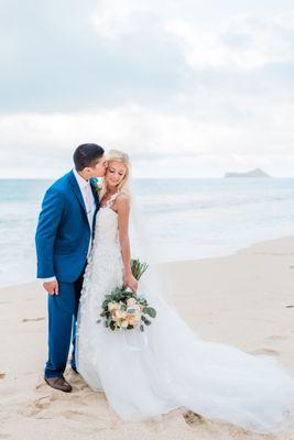 Bridal Hair and Makeup by Remy Reed - Oahu Photographer- Rae Marshall