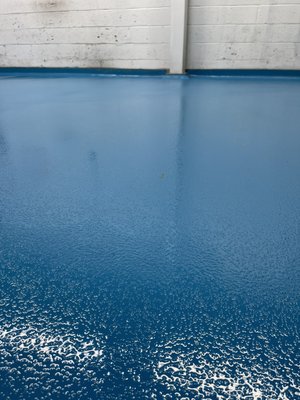 Blue epoxy with sand for non-slip. Looking great!