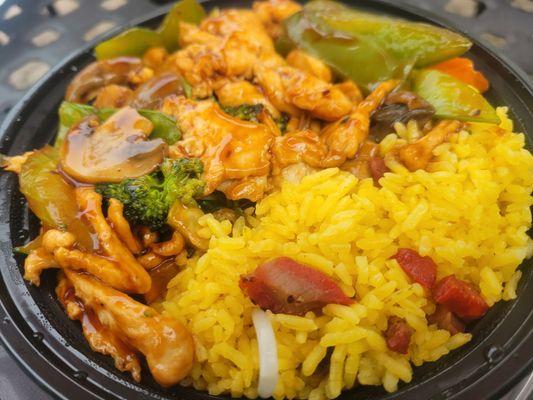 Hunan Chicken Lunch Combo