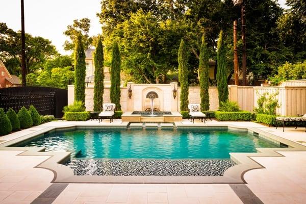 Elegant Dallas pool