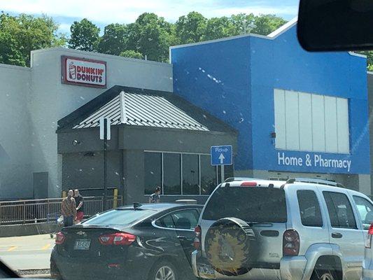 Dunkin Donuts inside Walmart