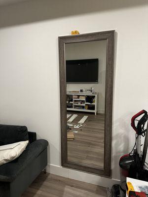 professional mirror installation