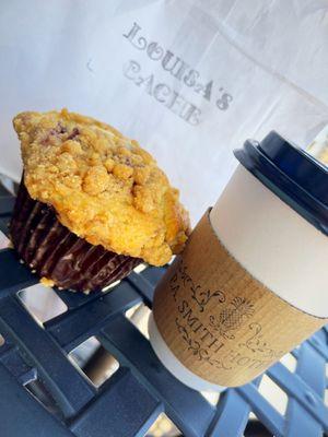 Blueberry muffin and lavender vanilla latte