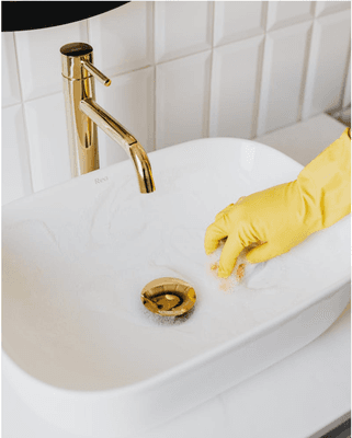 Bathroom & Kitchen sinks cleaning