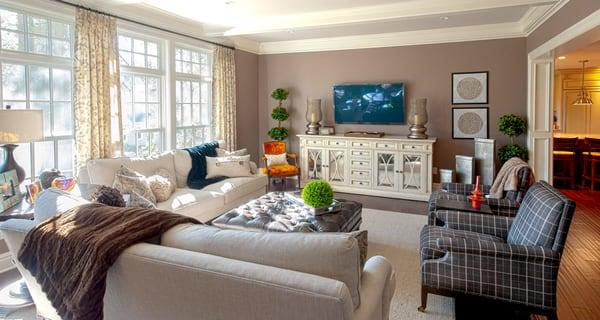 Complete Living Room & Decor