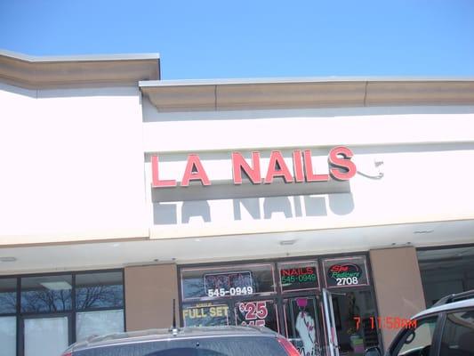 LA Nails