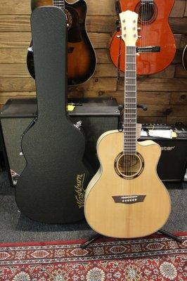 Washburn Apprentice AG40CE acoustic guitar with Case