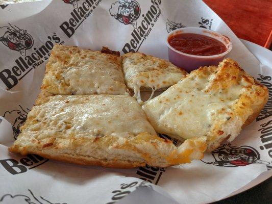 Garlic cheese bread